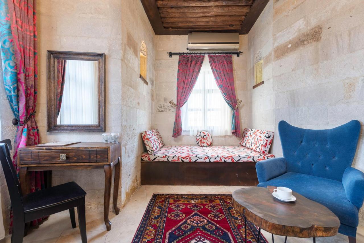גורמה Doors Of Cappadocia Special Cave Hotel (Adults Only) מראה חיצוני תמונה