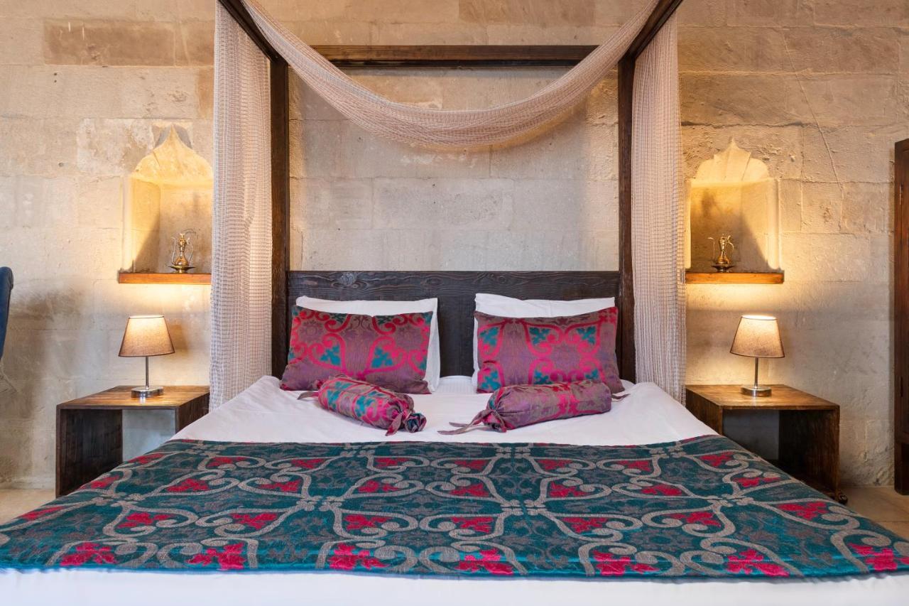 גורמה Doors Of Cappadocia Special Cave Hotel (Adults Only) מראה חיצוני תמונה