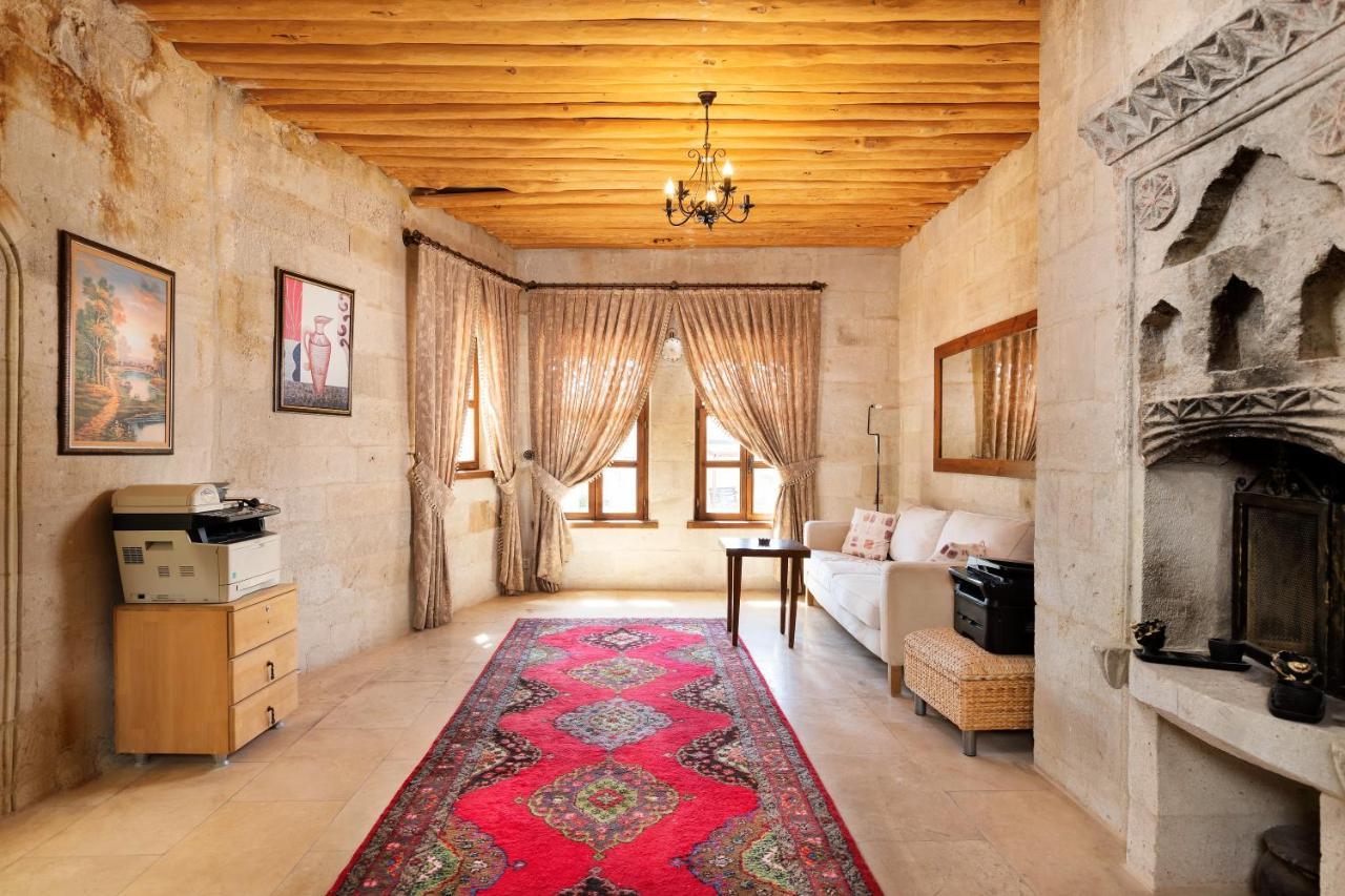 גורמה Doors Of Cappadocia Special Cave Hotel (Adults Only) מראה חיצוני תמונה